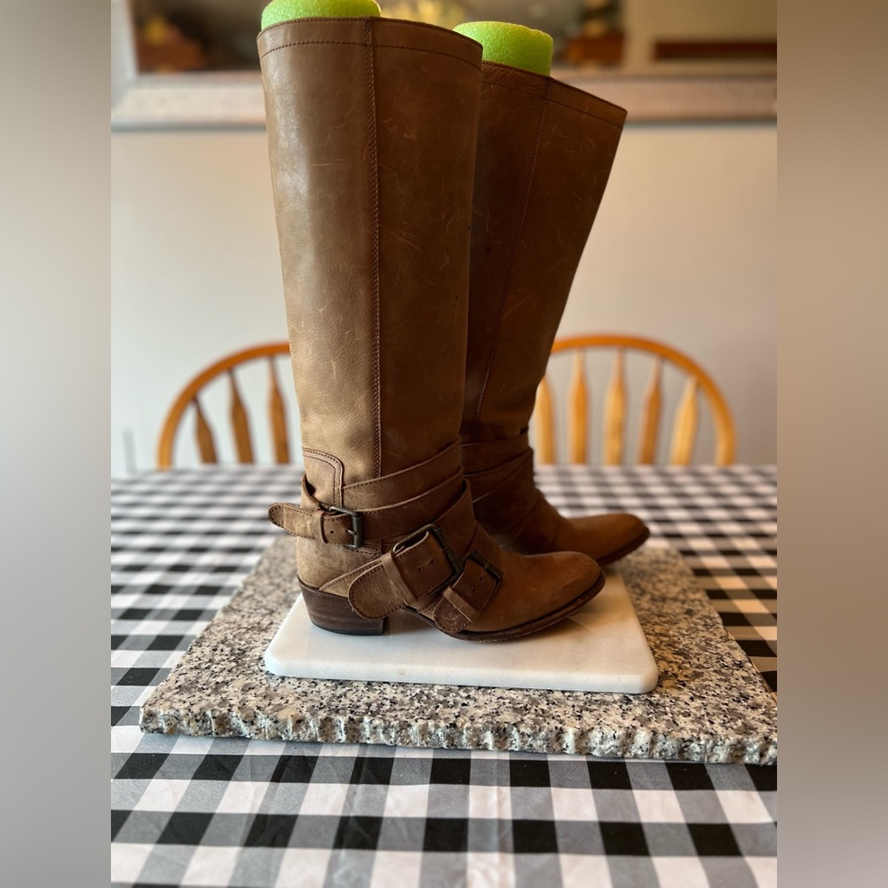 Sendra Leone Triple Buckle Boot SZ 8